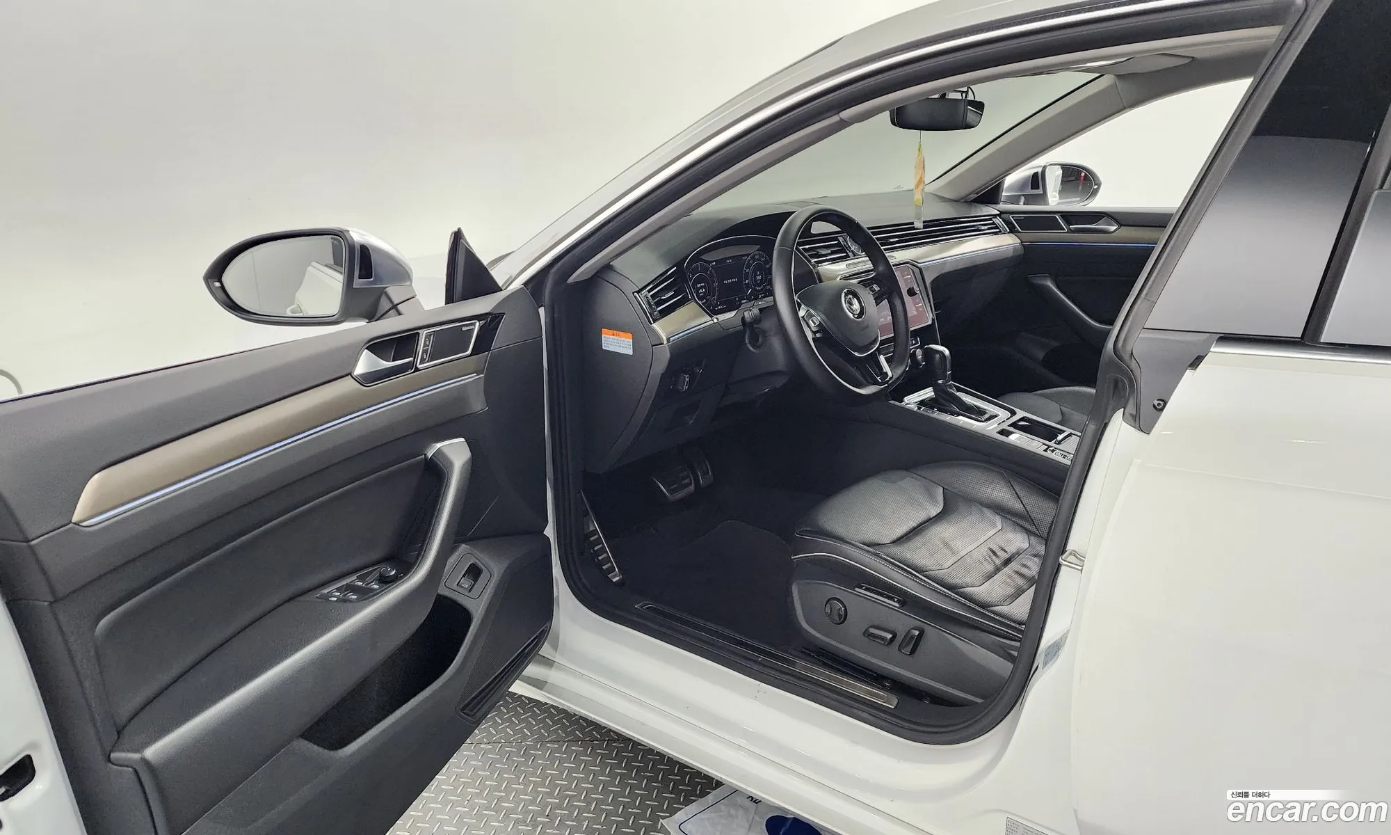 Korex Auto Trade - фотография 12394423