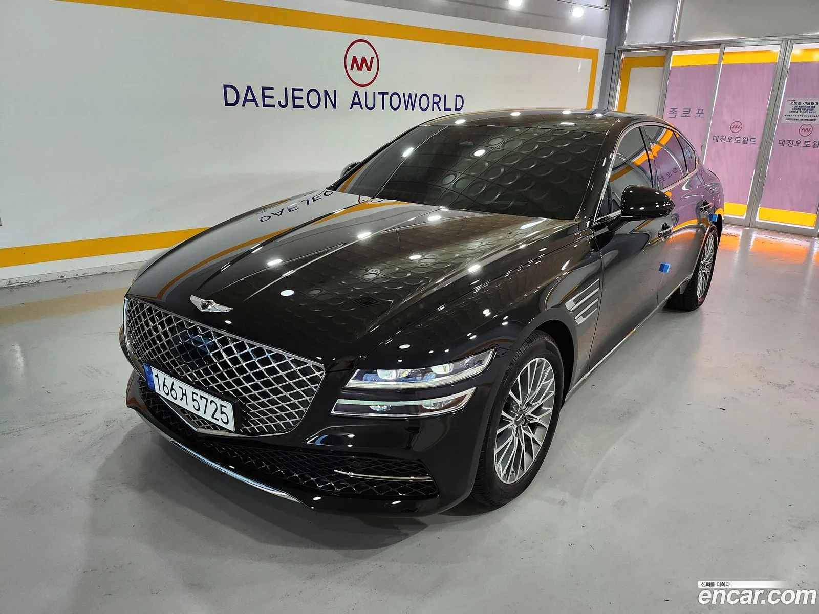 Genesis G80 Rg3 Gasoline 25 Turbo Awd - фотография 12526033