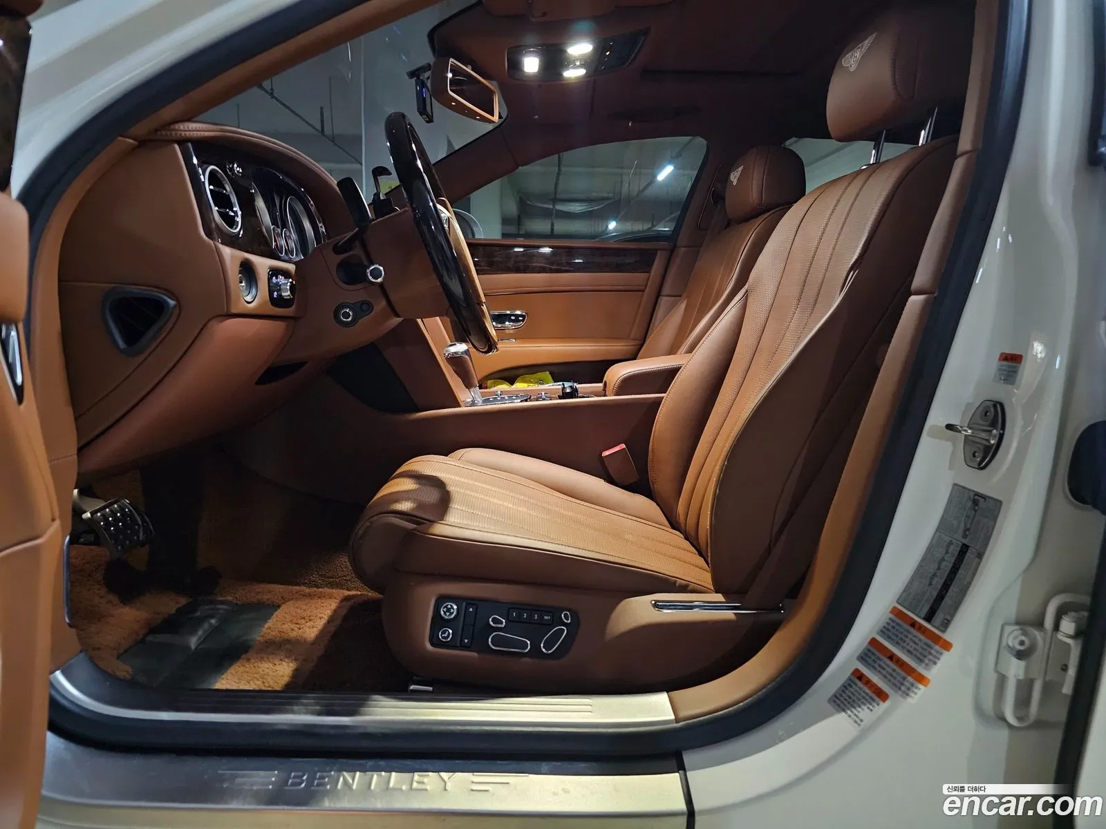 Bentley Flying Spur 2Nd Generation 40 - фотография 4441664