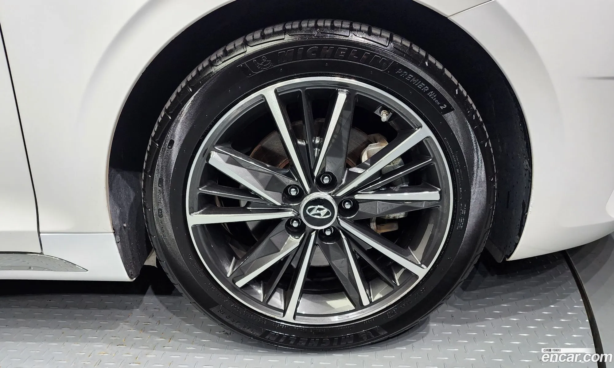 Hyundai The New Grandeur Ig 25 Exclusive - фотография 14034867