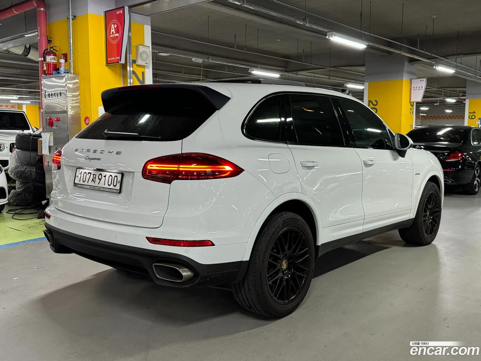 Porsche New Cayenne 30 Diesel Platinum Edition 958 - фотография 8095600