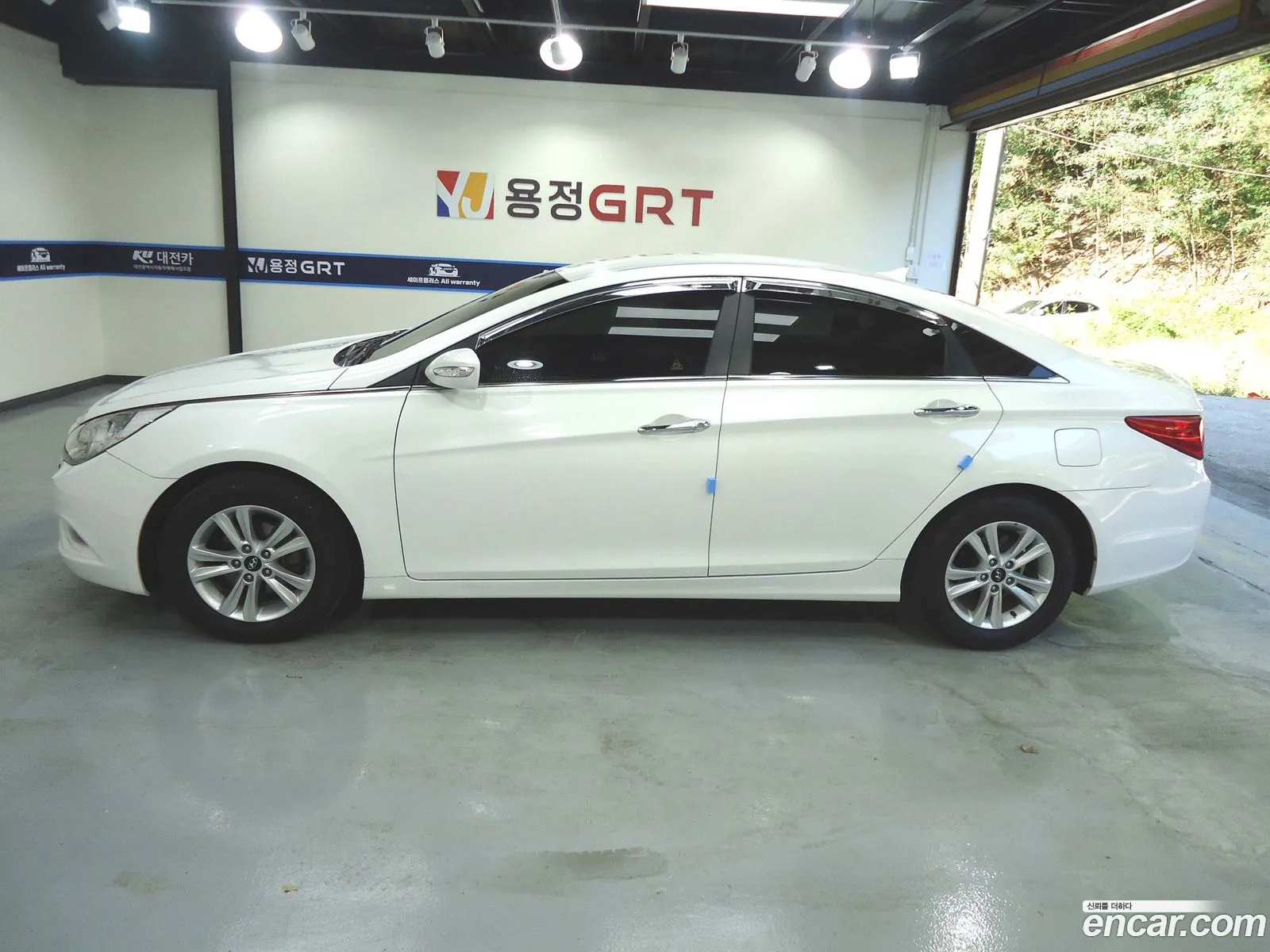 Hyundai Yf Sonata Y20 Luxury - фотография 12526059