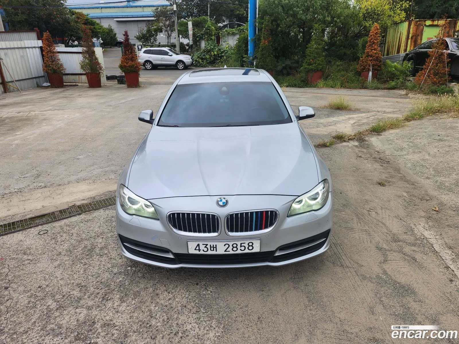 BMW 5 Series F10 528I - фотография 13165504