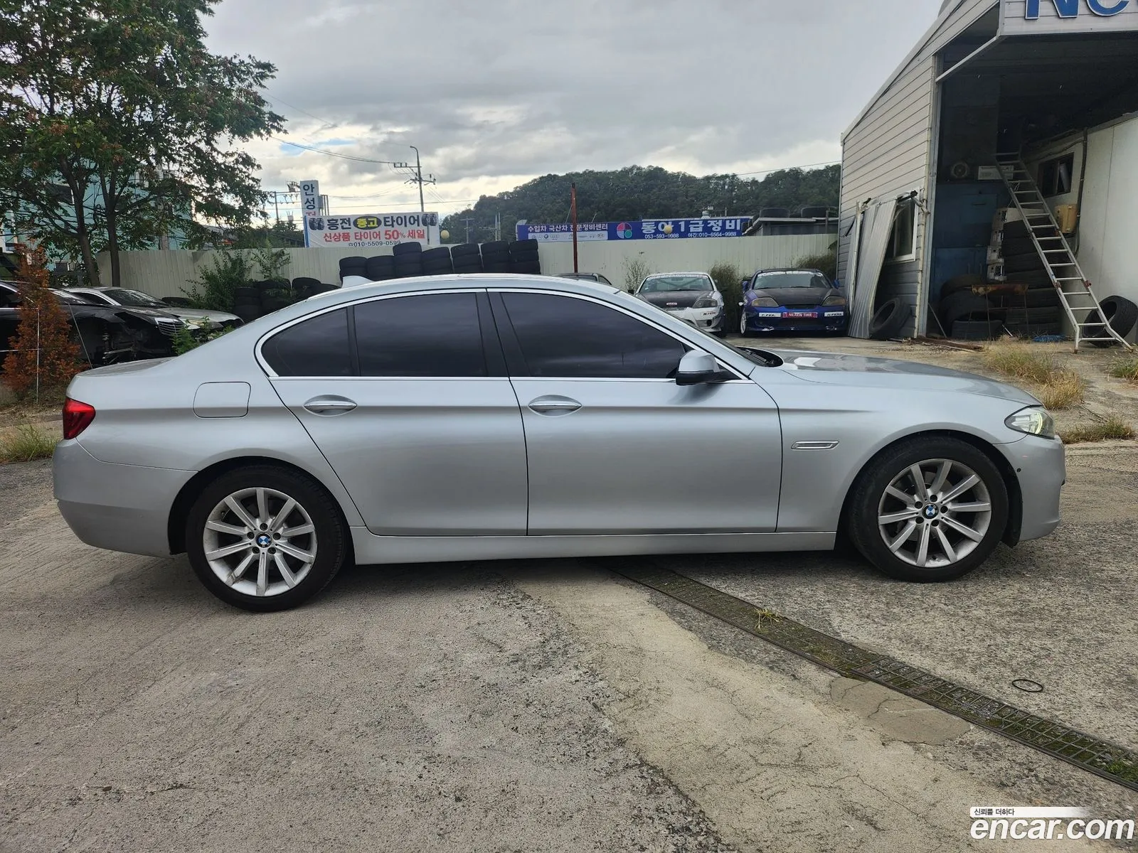 BMW 5 Series F10 528I - фотография 13165506