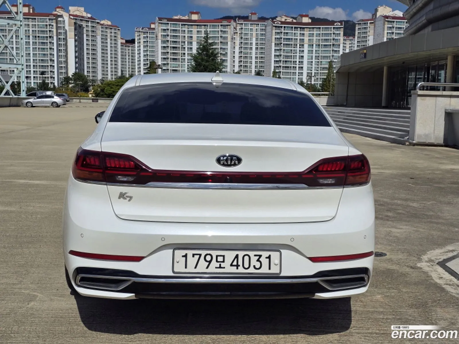 Kia K7 Premier 30 Lpi Trendy Rental Car - фотография 12515645