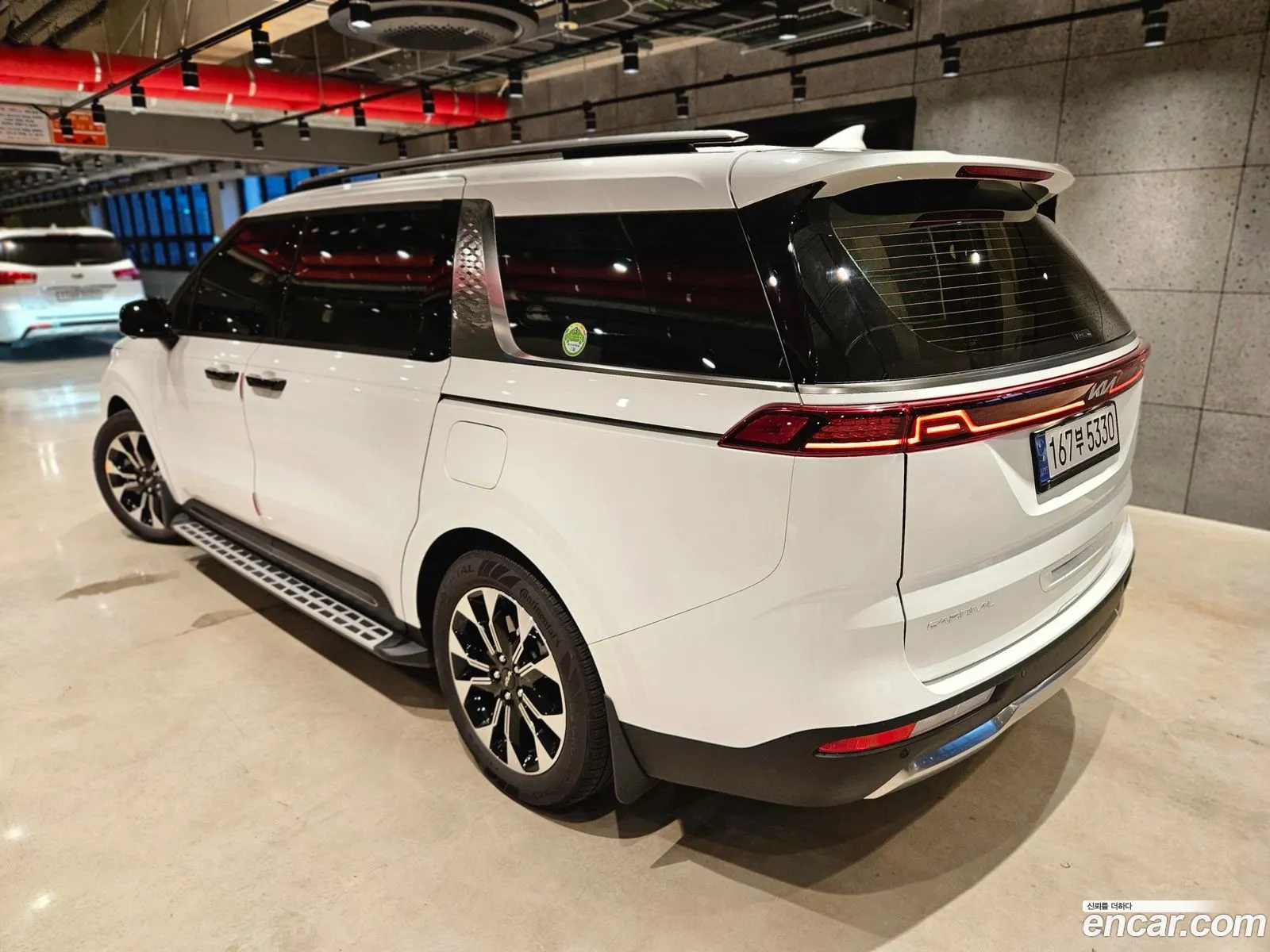 Kia Carnival 4Th Generation 7-Seater Signature - фотография 12526012