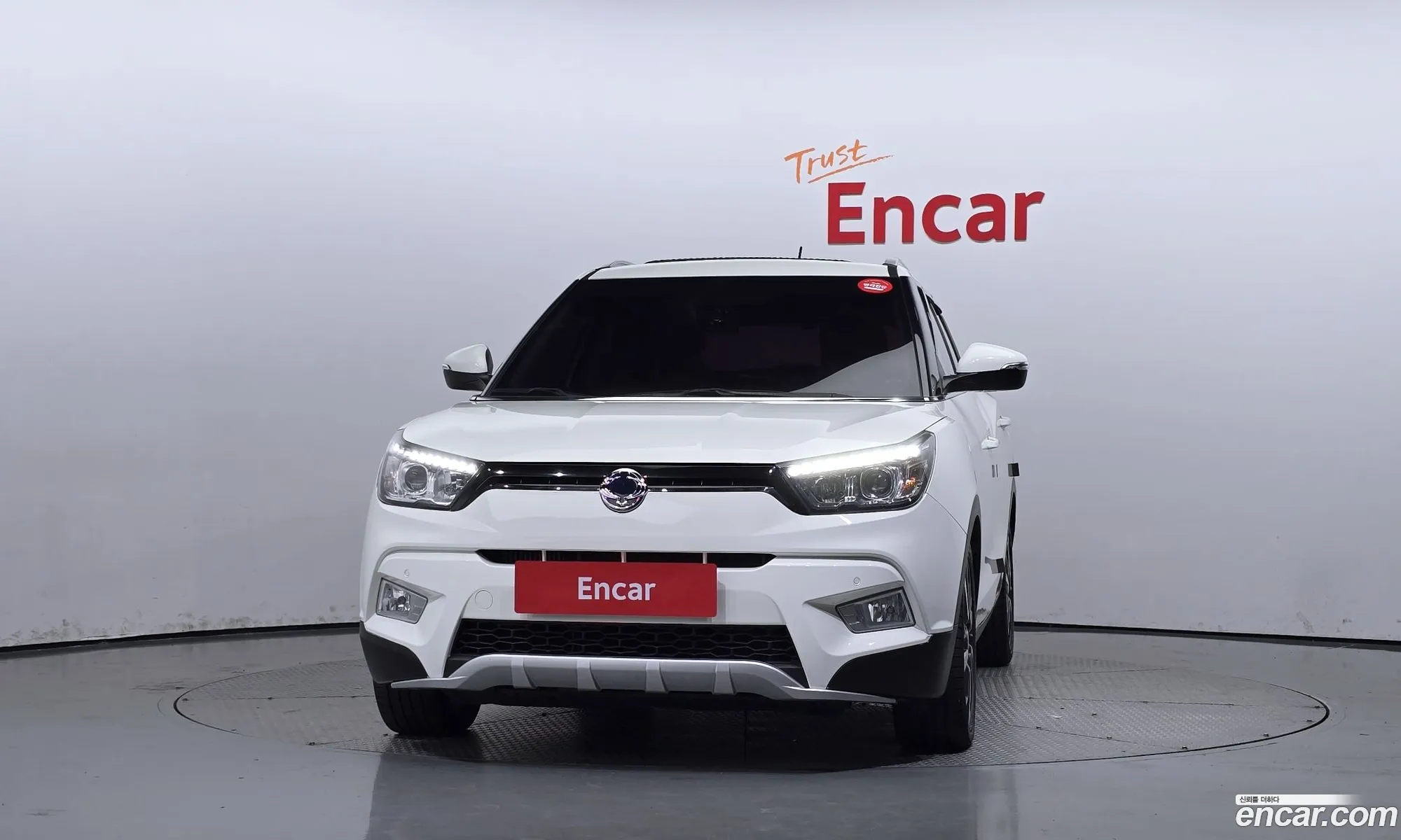 Kg Mobility Ssangyong Tivoli Diesel Lx 2Wd - фотография 6955236