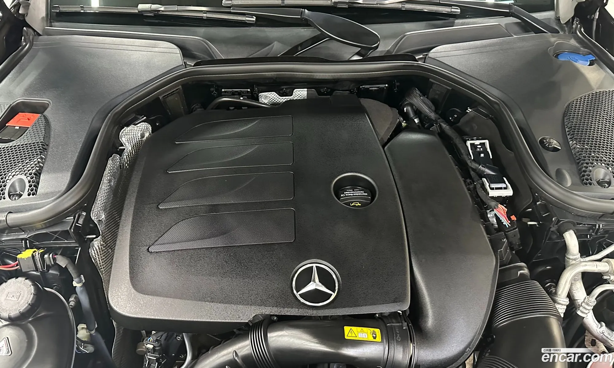 Mercedes E-Class W213 E350 4Matic Avant Garde - фотография 13270757