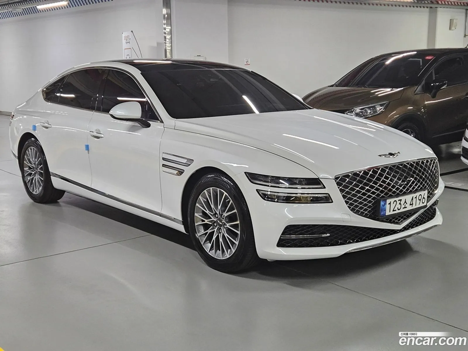 Genesis G80 Rg3 Gasoline 25 Turbo 2Wd - фотография 14034677