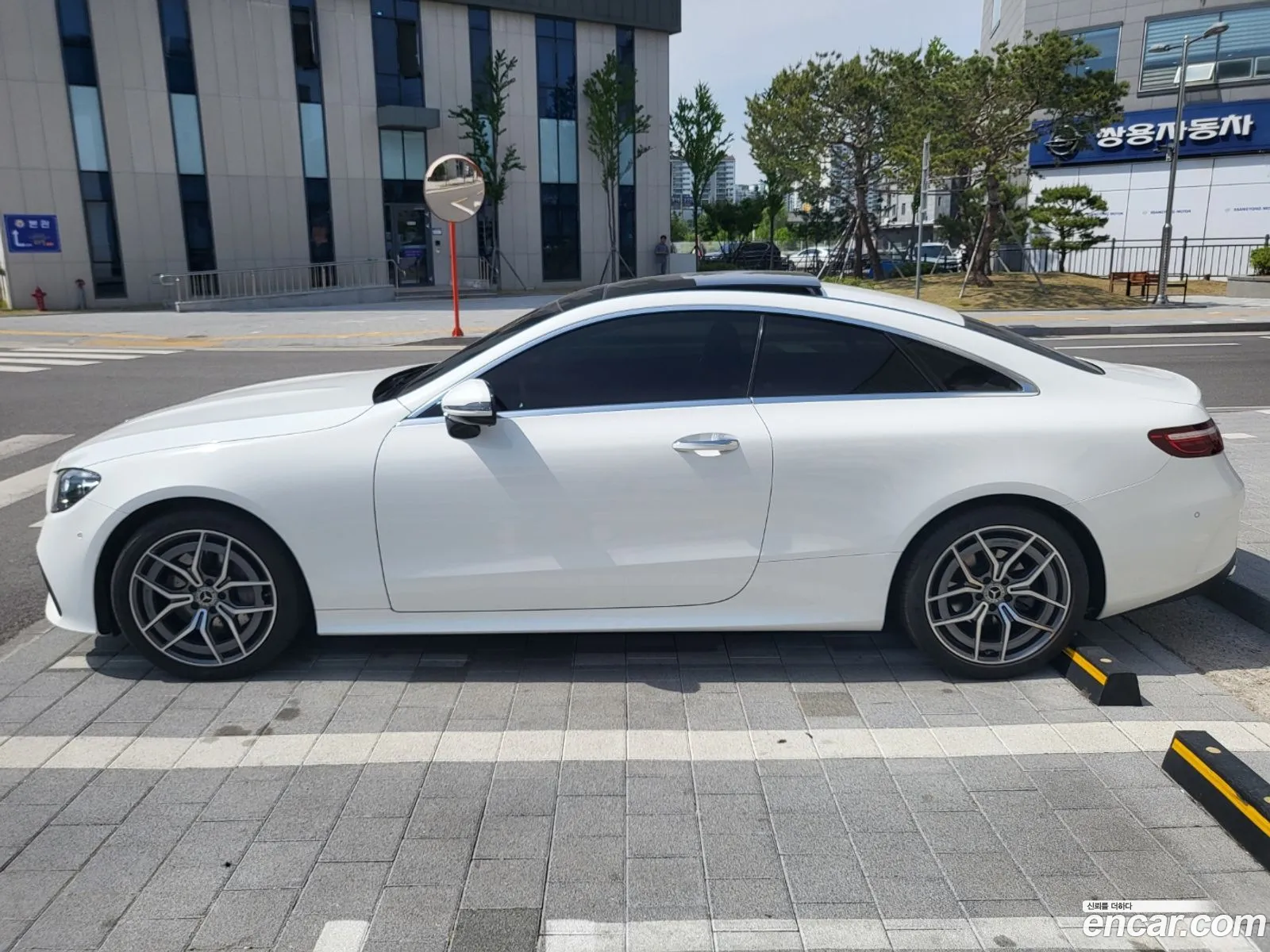 E-Class W213 E300D 4Matic Coupe - фотография 12895258