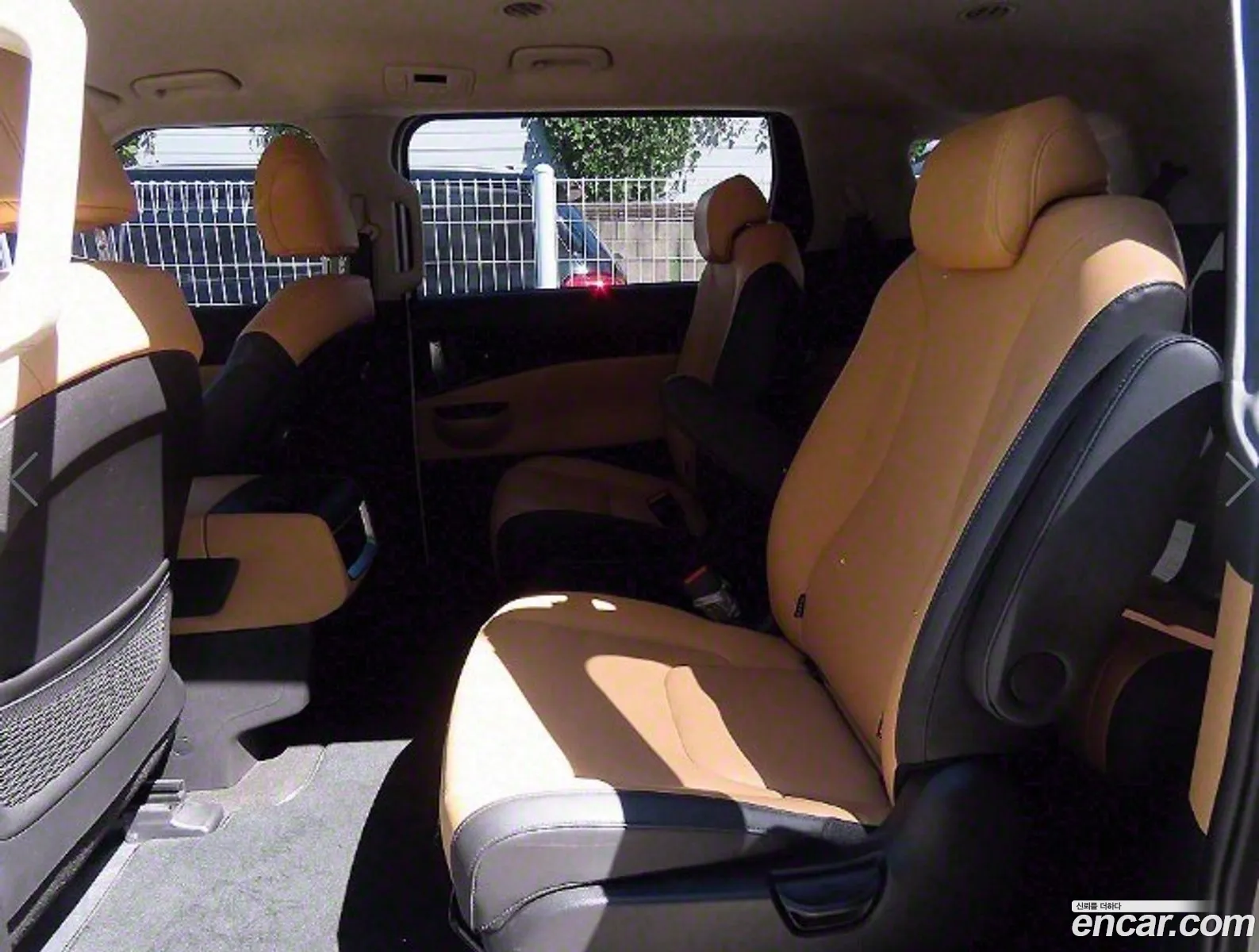 Kia Carnival 4Th Generation 9-Seater Prestige - фотография 14034856