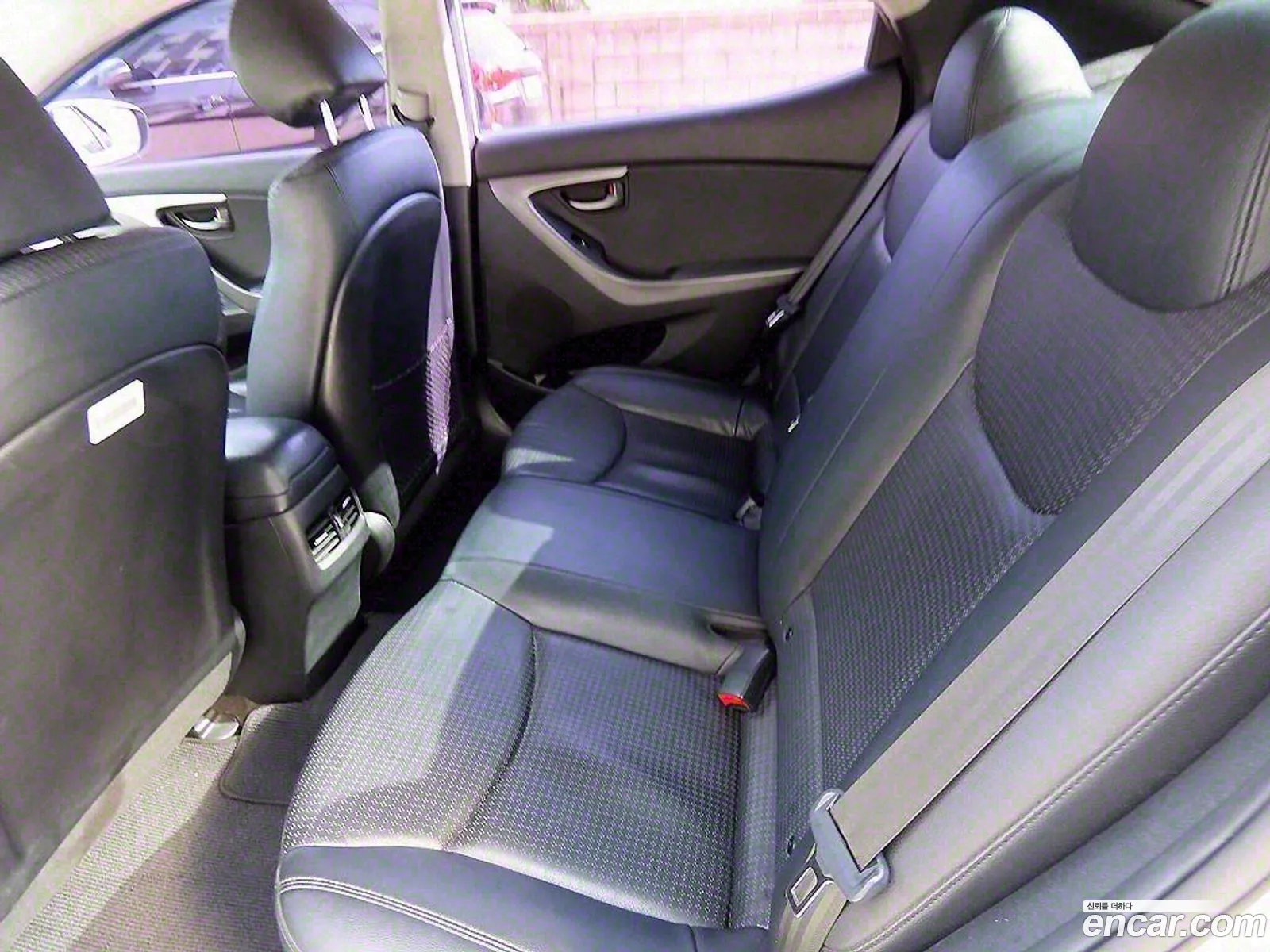 Hyundai The New Avante 16 Gdi Smart Basic Model - фотография 14048915