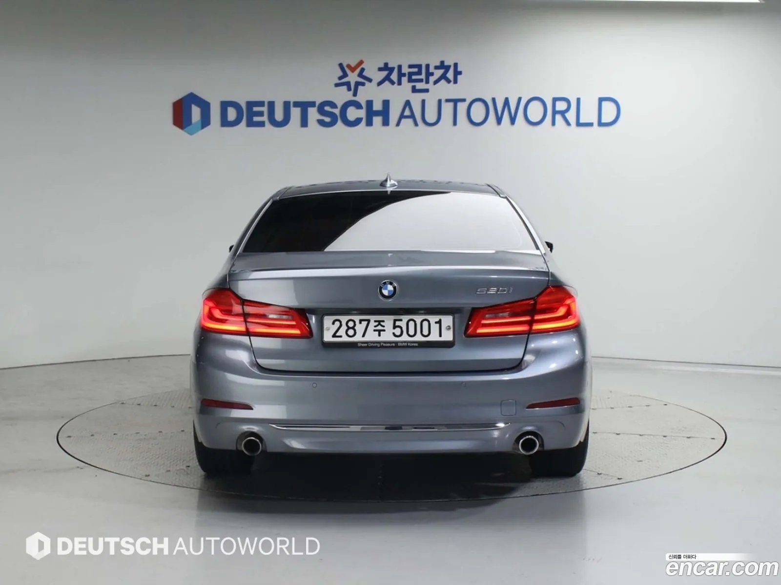 BMW 5 Series G30 520I Luxury - фотография 1086268