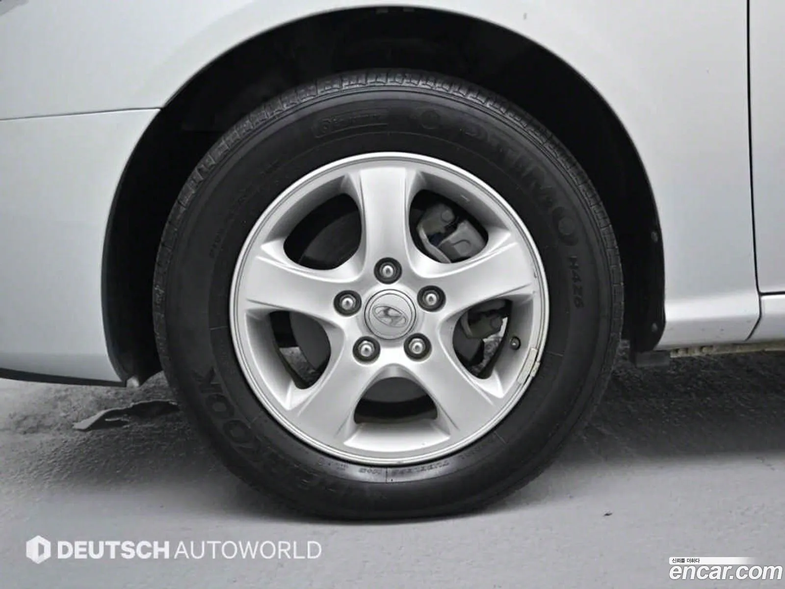 Hyundai Avante Hd 16 Vvt S16 Luxury - фотография 13630456