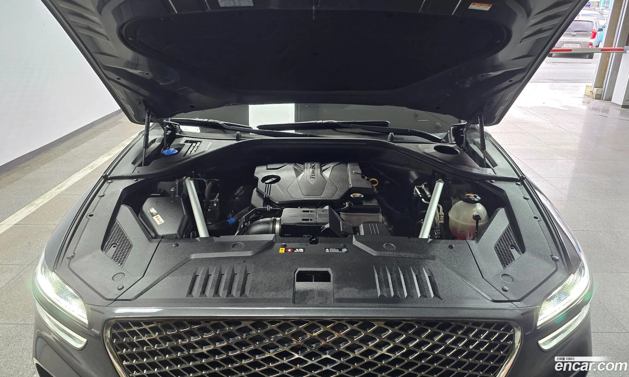 Genesis Gv70 25T Gasoline 2Wd - фотография 13630445