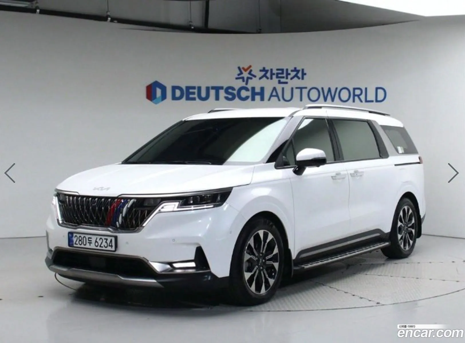 Kia Carnival 4Th Generation 9-Seater Signature - фотография 13666216