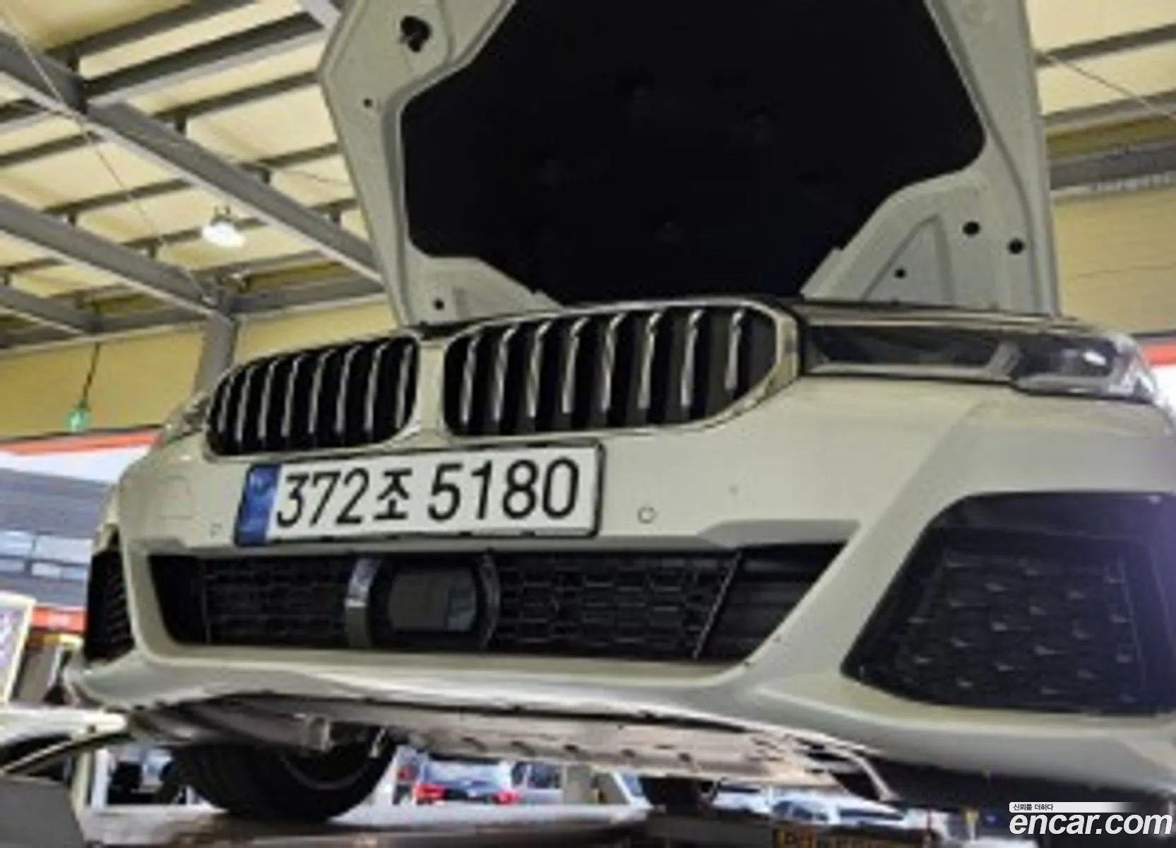 BMW 5 Series G30 530I M Sports - фотография 13503479