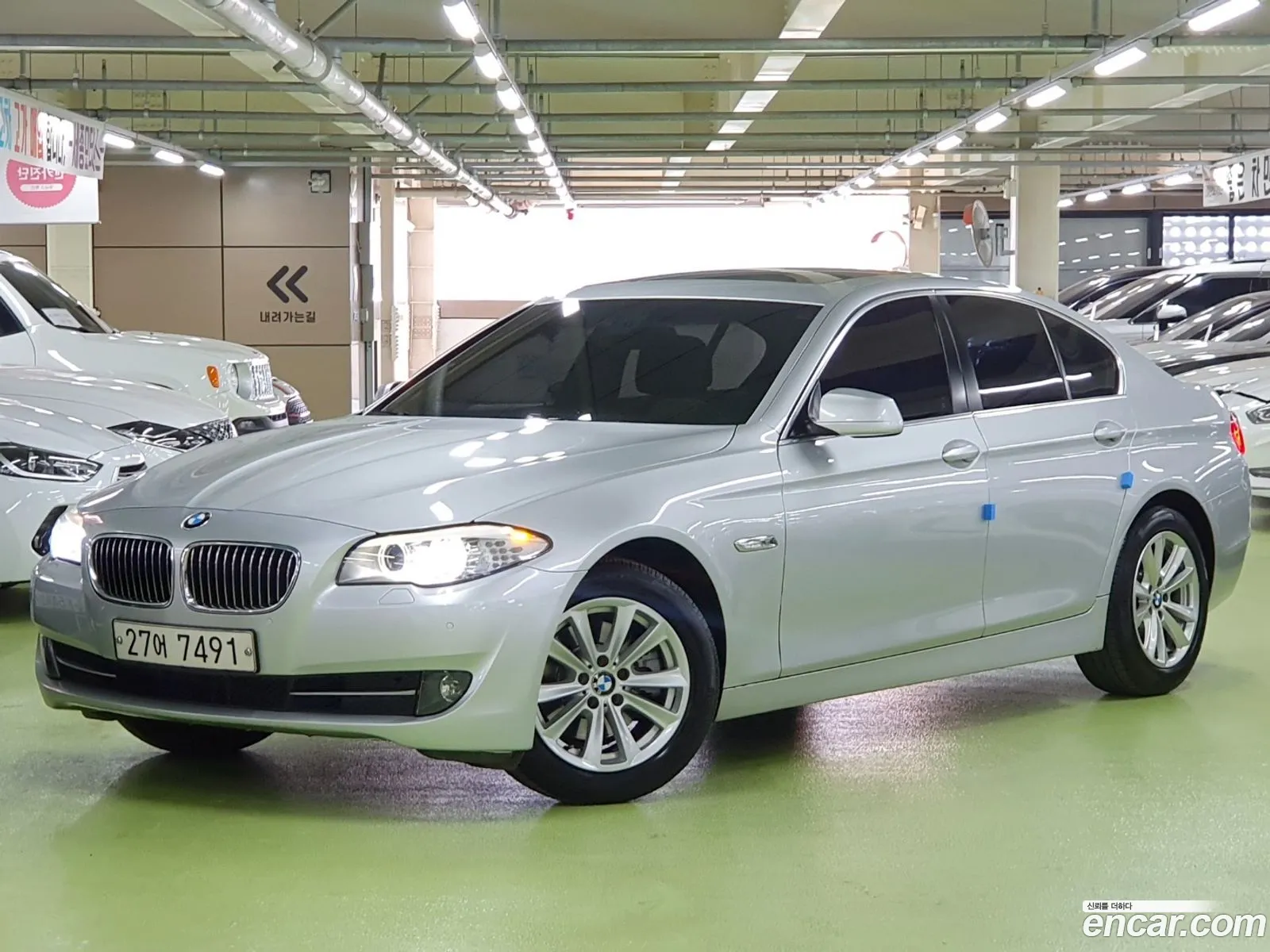 BMW 5 Series F10 528I - фотография 1175078