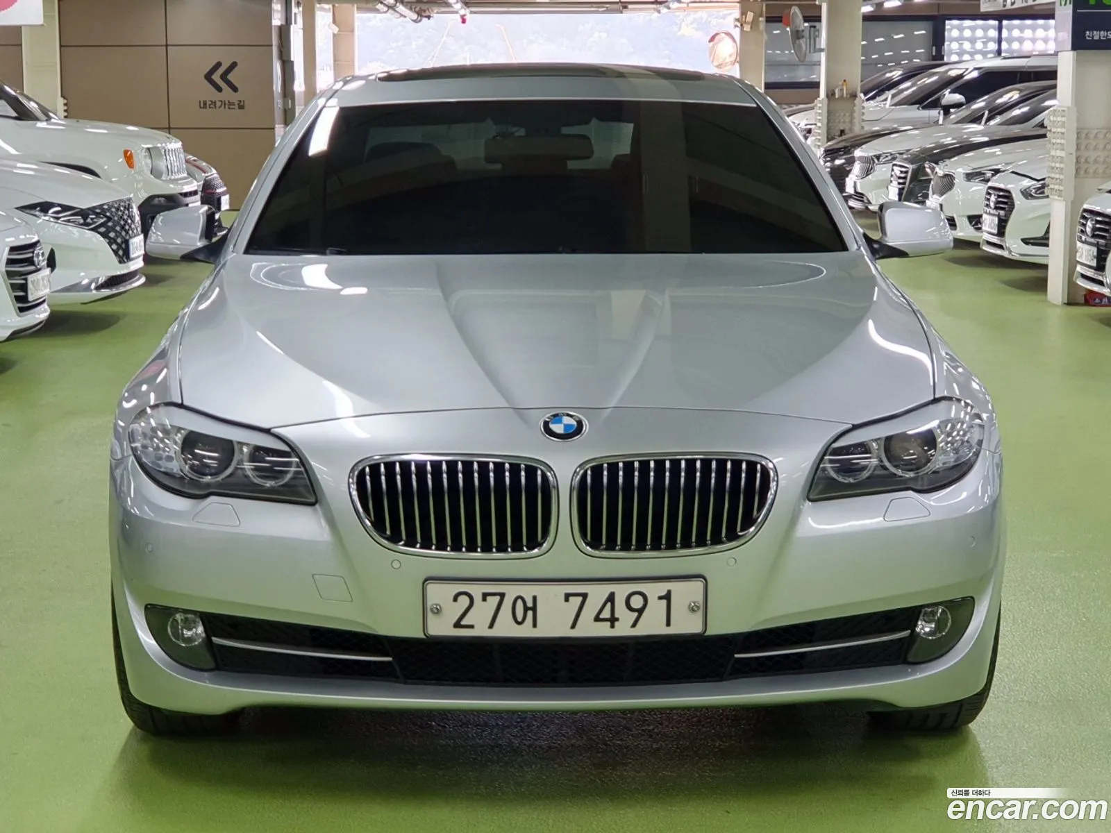 BMW 5 Series F10 528I - фотография 1175082