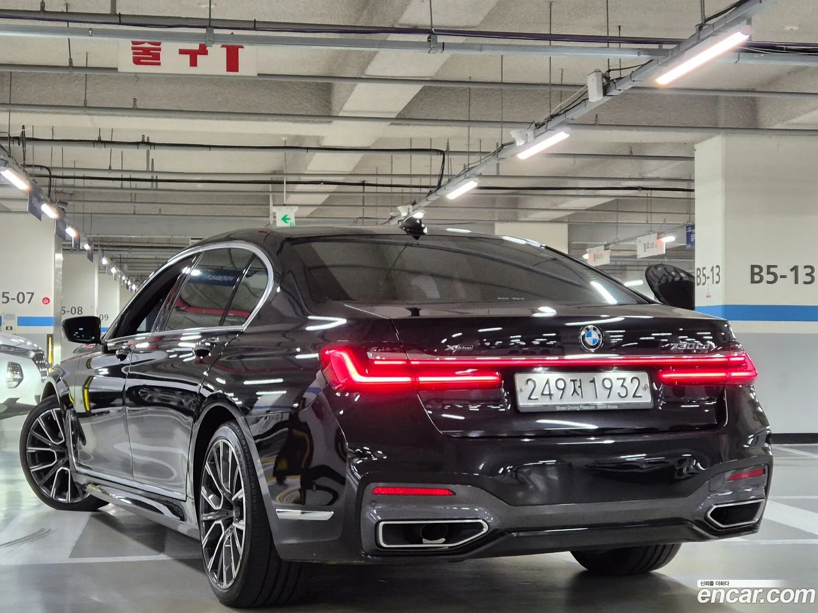 BMW 7 Series G11 730Ld xDrive M Sports - фотография 13165459