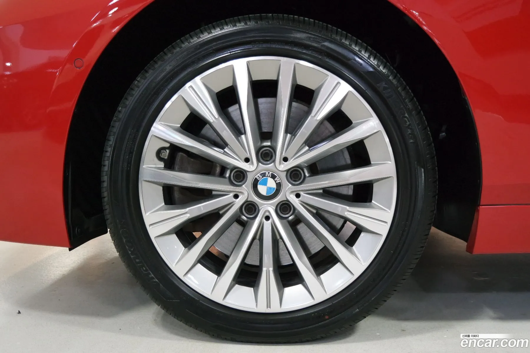 BMW 2 Series Gran Coupe F44 220D Luxury - фотография 13165474