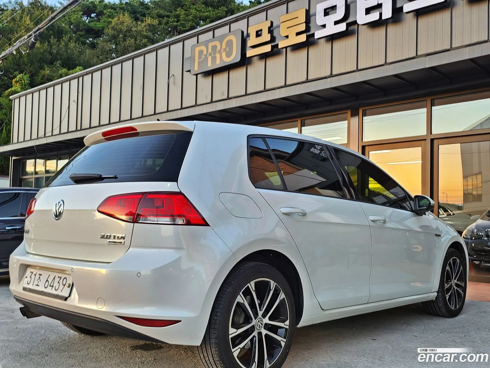 Volkswagen Golf 7Th Generation 20 Tdi 40Th Edition - фотография 12392978