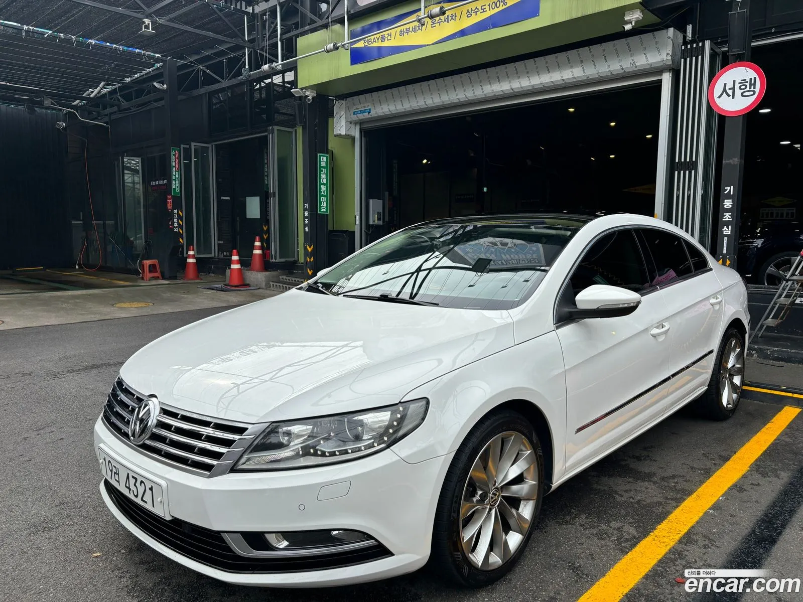 Volkswagen New Cc 20 Tdi Bluemotion - фотография 12257161