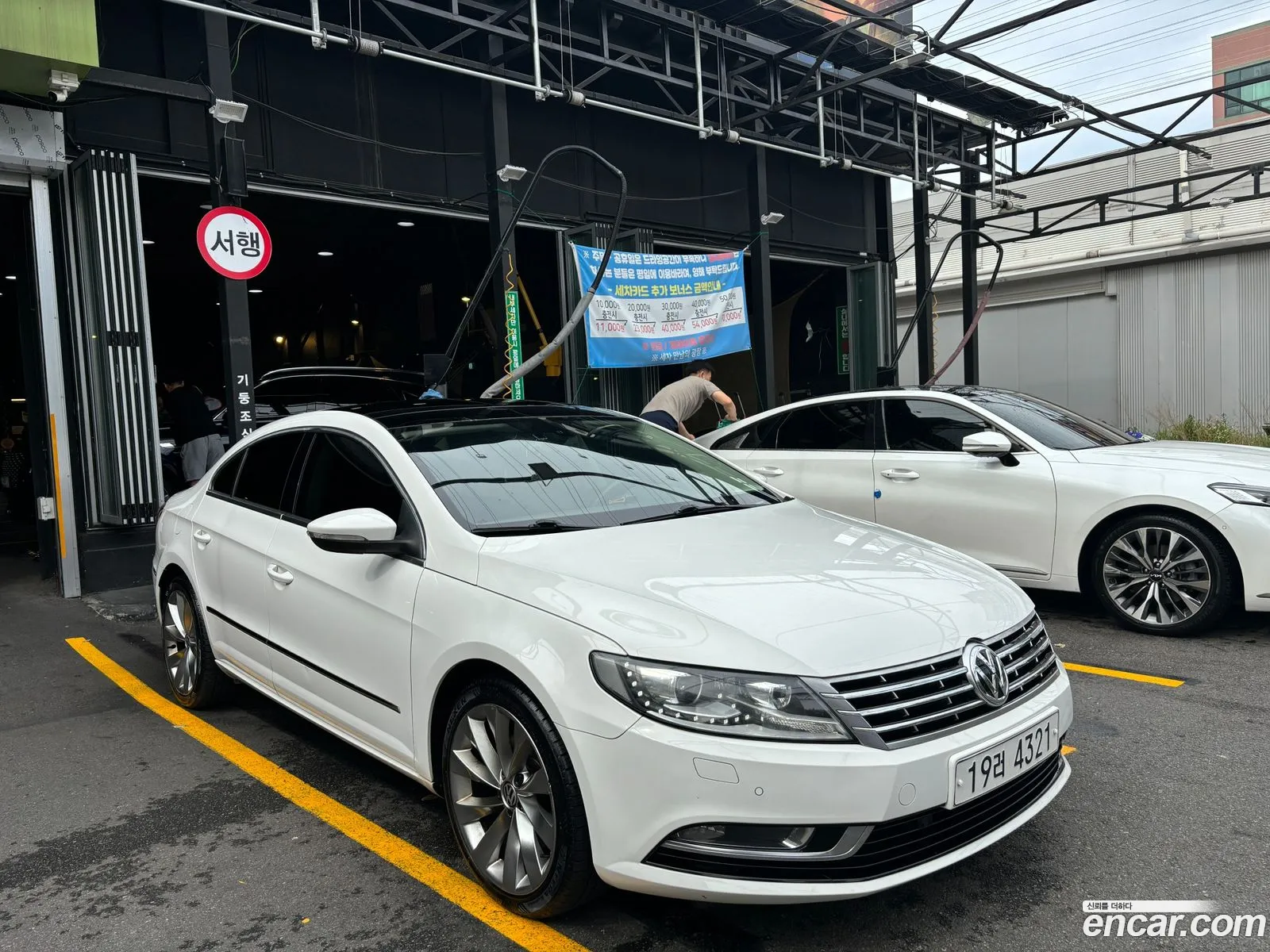 Volkswagen New Cc 20 Tdi Bluemotion - фотография 12257162