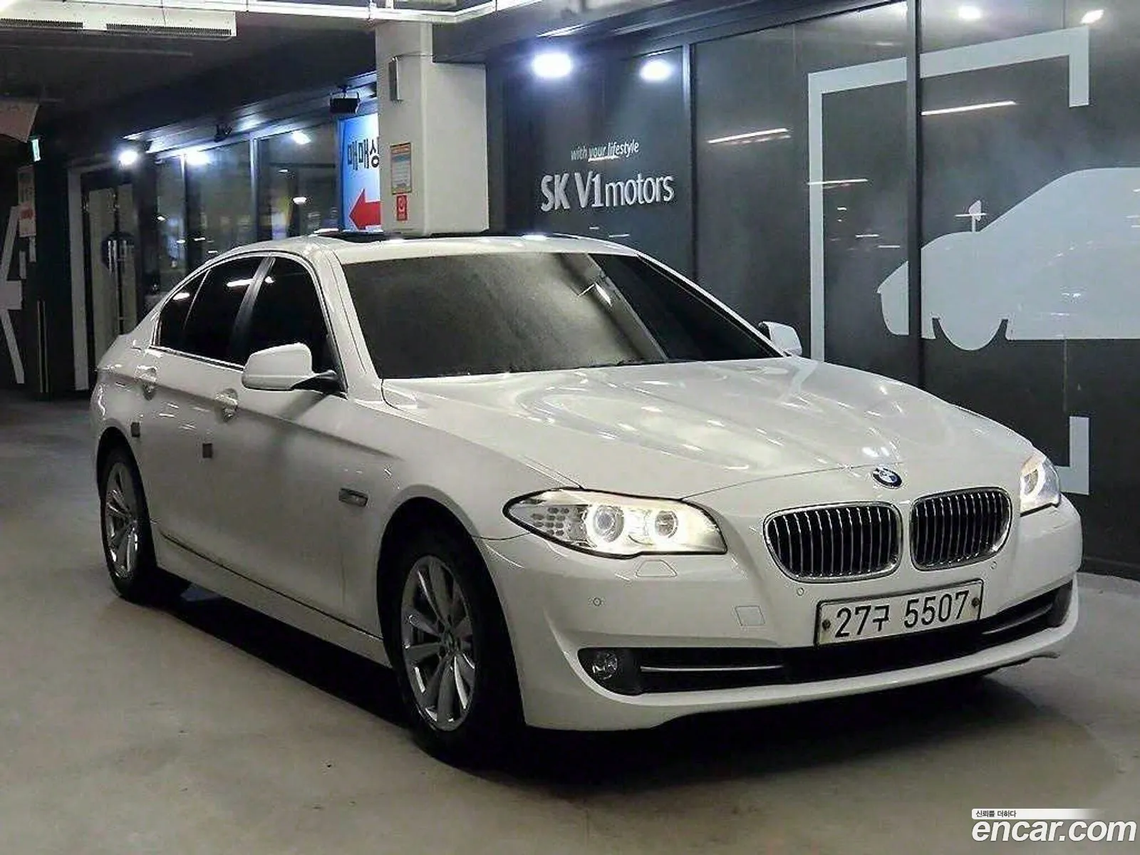 BMW 5 Series F10 520D - фотография 1204640