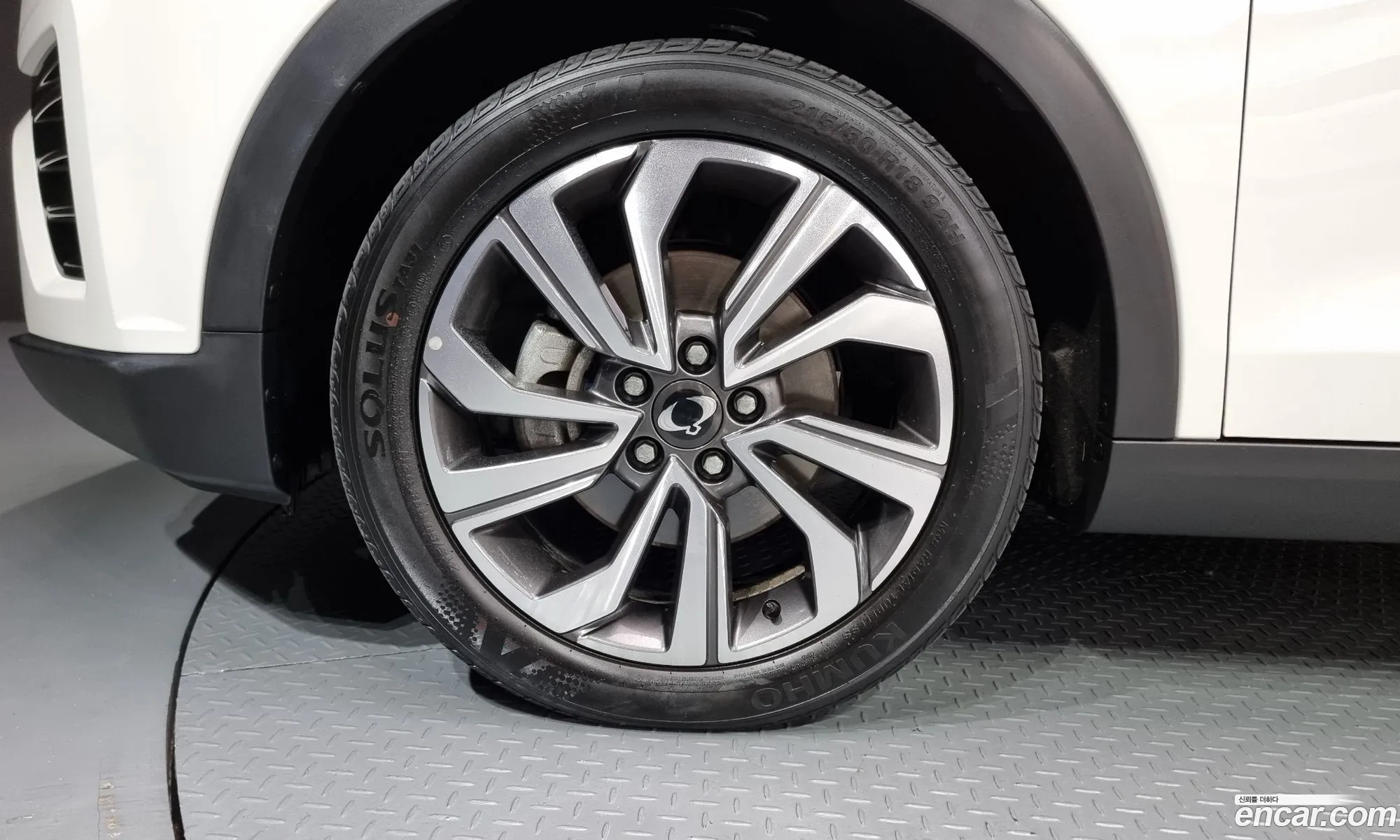 Kg Mobility Ssangyong Very New Tivoli Gasoline 15 2Wd V5 - фотография 7201118