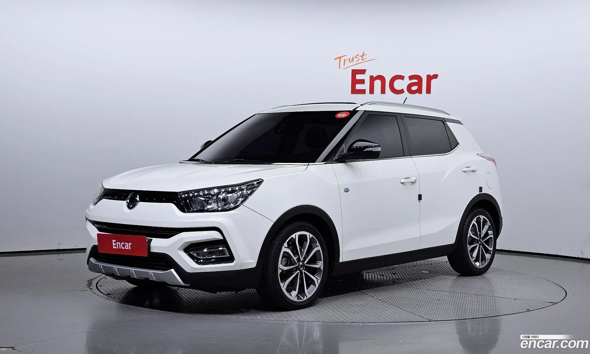 Kg Mobility Ssangyong Tivoli Armor Diesel Gear Plus 2Wd - фотография 7274862