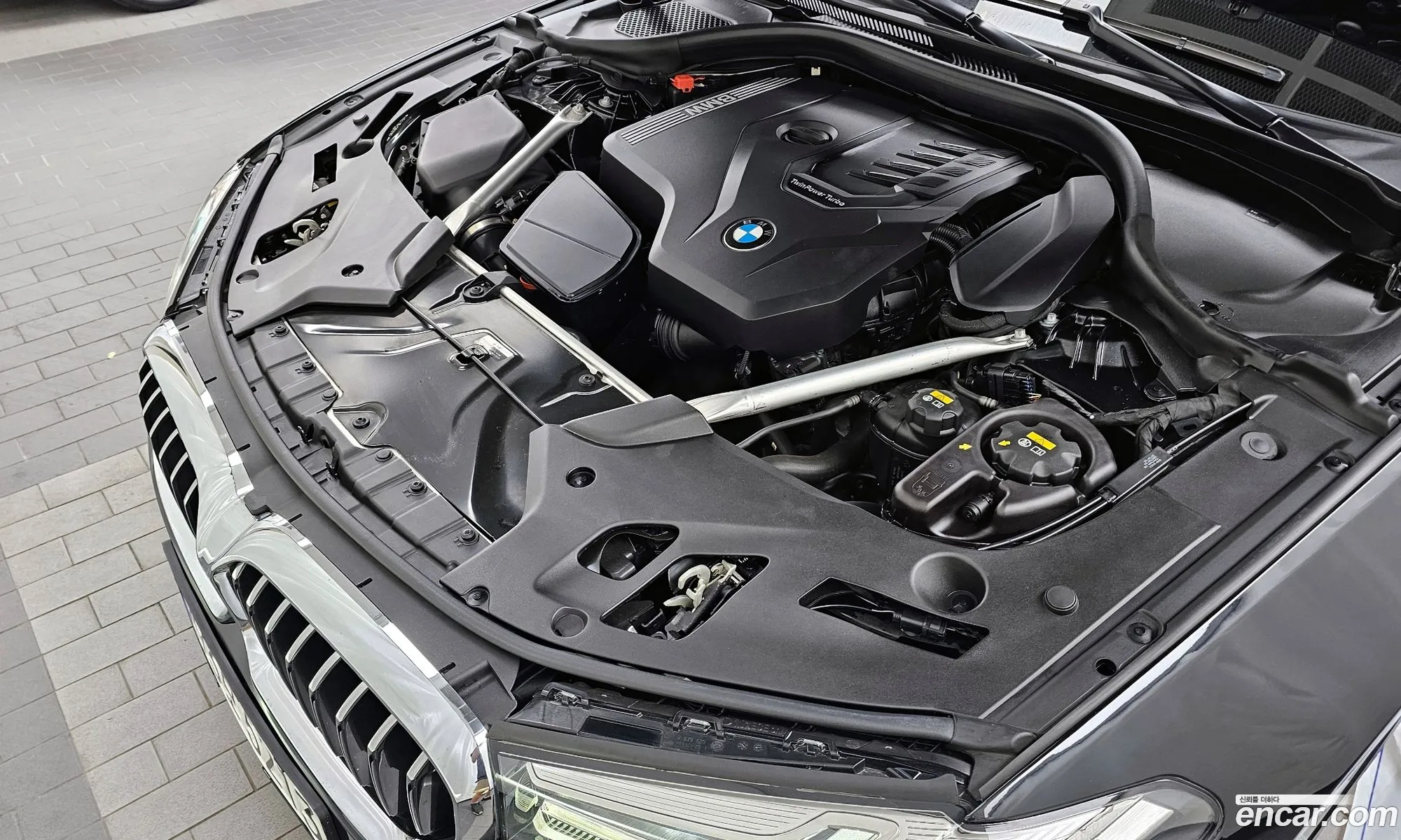 BMW 5 Series G30 520I Luxury - фотография 13632960