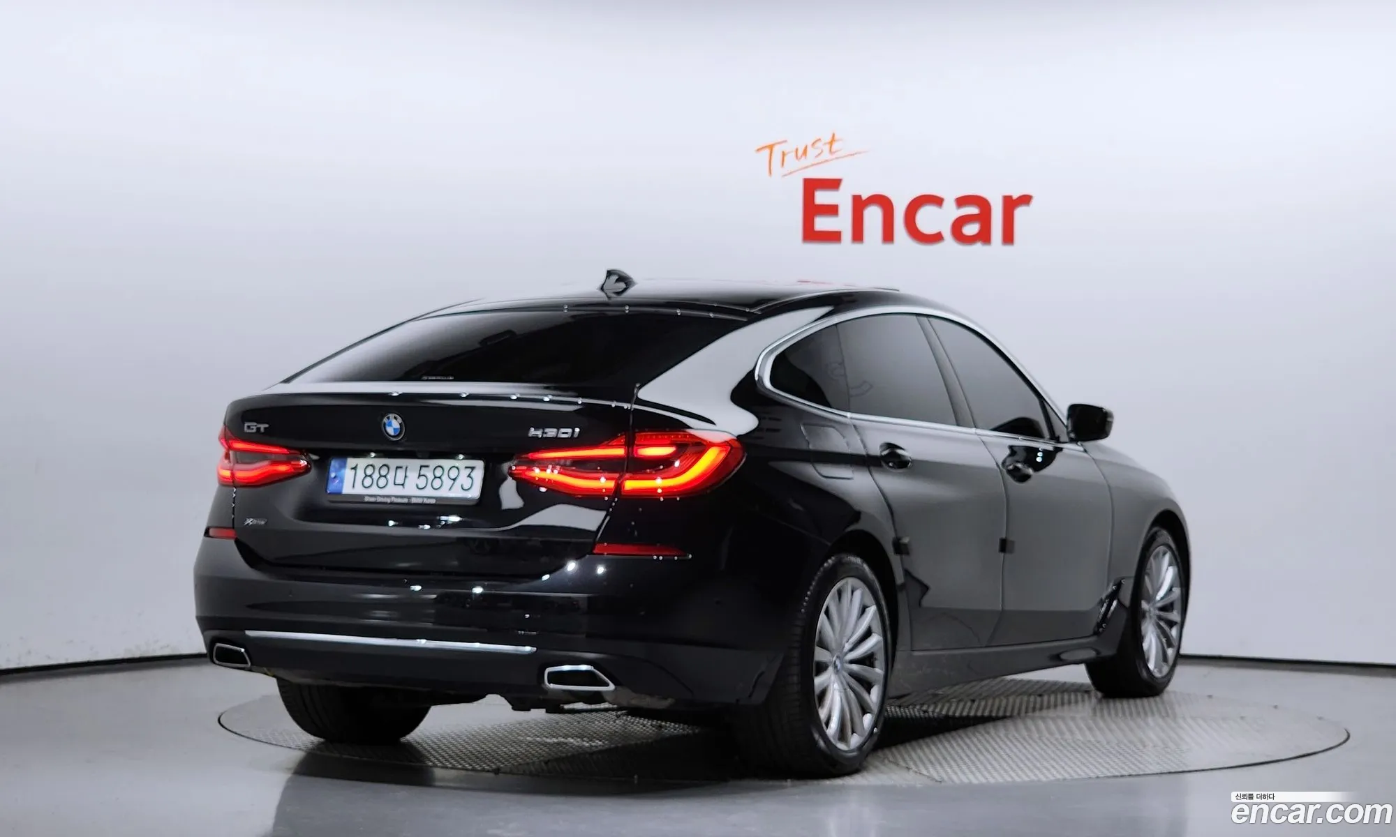 BMW 6 Series Gt G32 630I xDrive Luxury - фотография 13892482