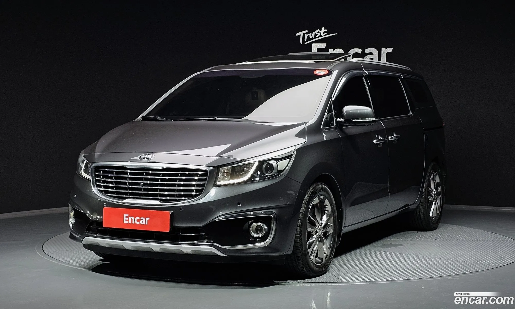 Kia All New Carnival 7-Seater Limousine President - фотография 12922650