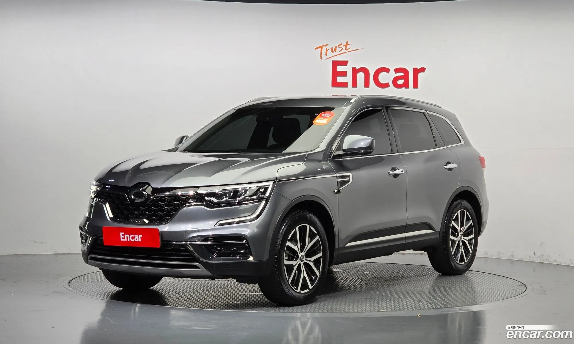 Renault Korea Samsung The New Qm6 20 Lpe Re Signature 2Wd - фотография 19952376