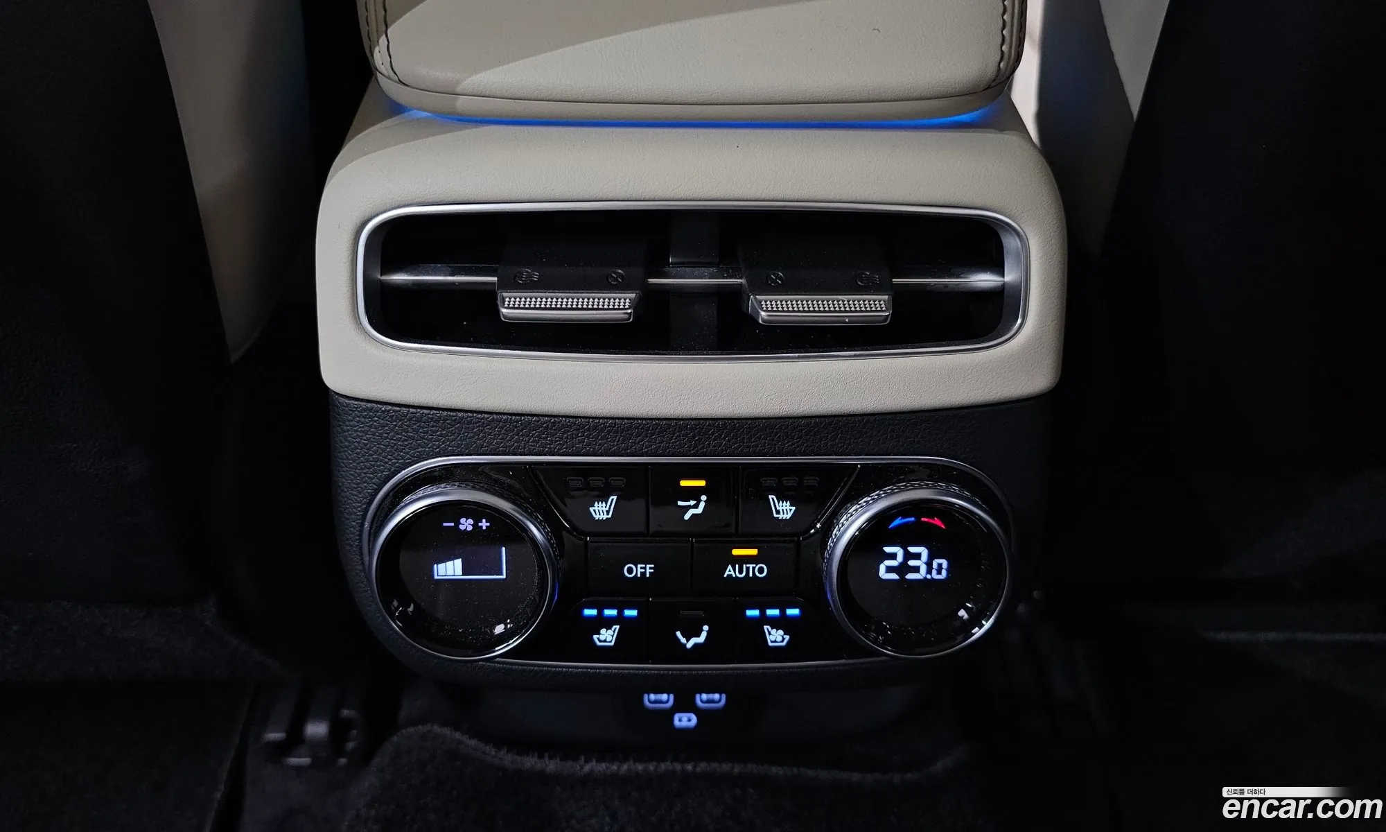 Genesis Gv70 25T Gasoline Awd 2022 - фотография 12700755