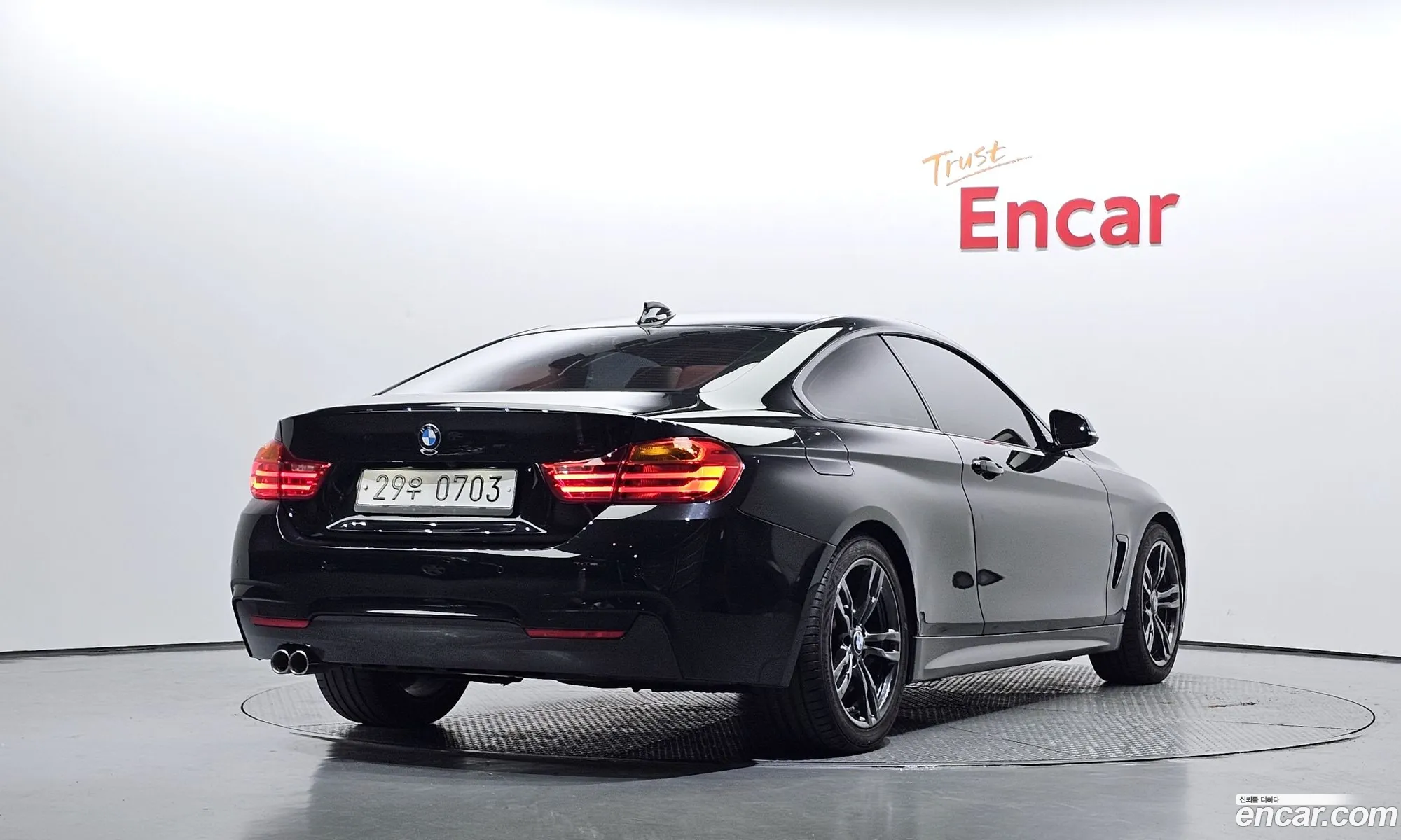 BMW 4 Series F32 420D M Sports Coupe - фотография 13700963