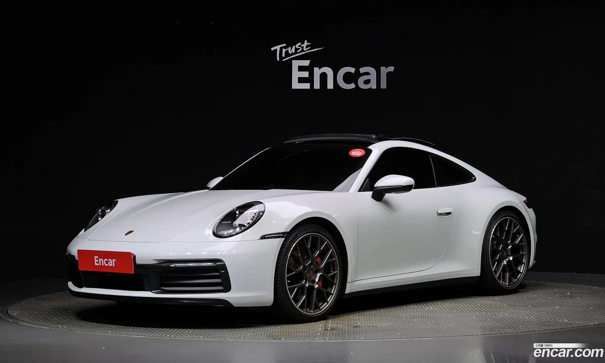 Porsche 911 992 Carrera 4S - фотография 8117921