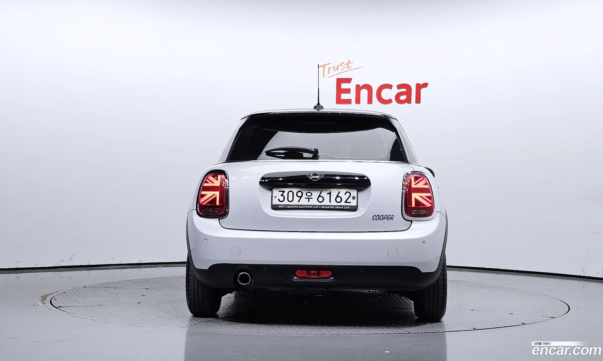 Mini Cooper 5-Door Basic Model 3Rd Generation - фотография 745415