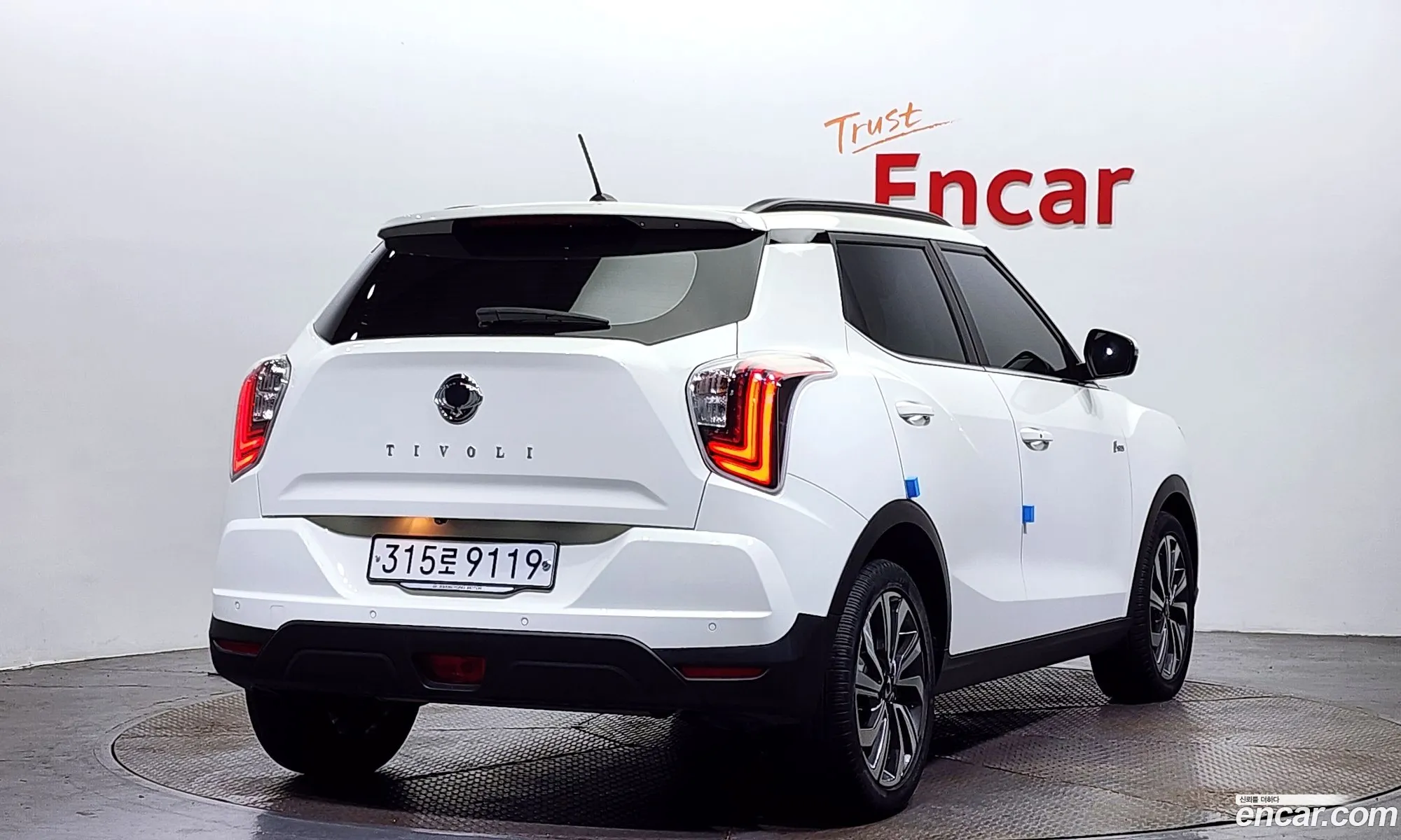 Kg Mobility Ssangyong Very New Tivoli Gasoline 15 2Wd V3 Special - фотография 7096698