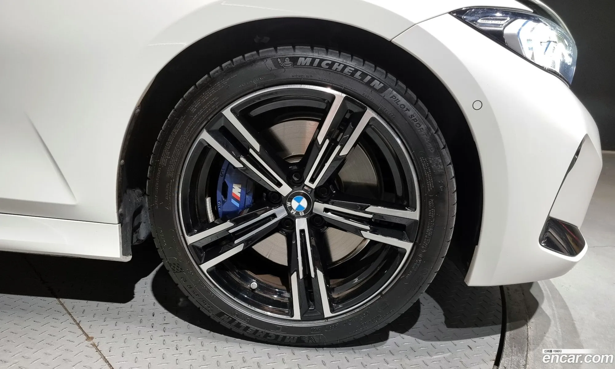 BMW 3 Series G20 320I M Sports - фотография 13503901