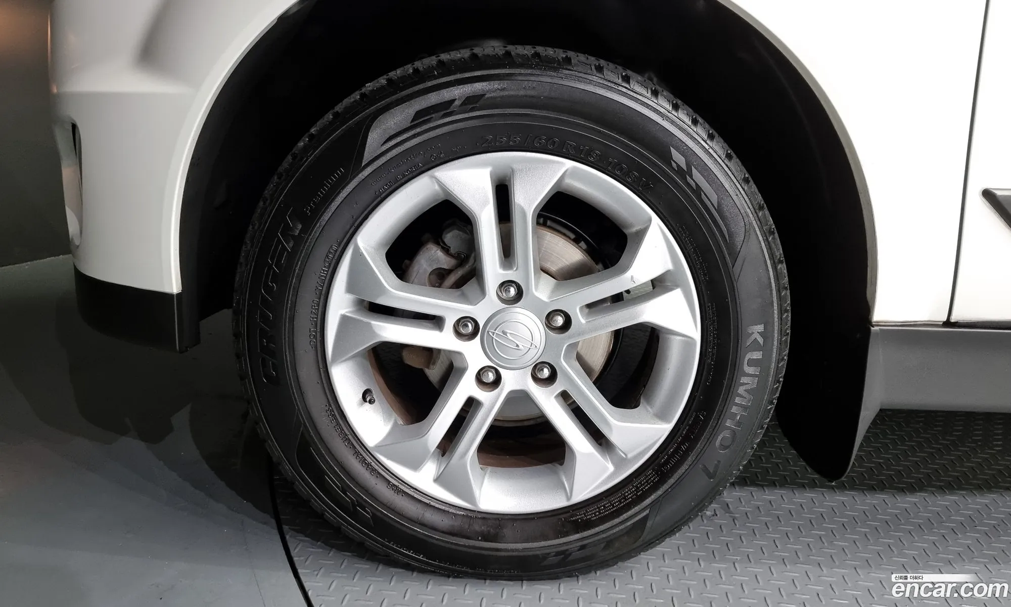 Kg Mobility Ssangyong Korando Sports Cx7 4Wd Fashion - фотография 7052408