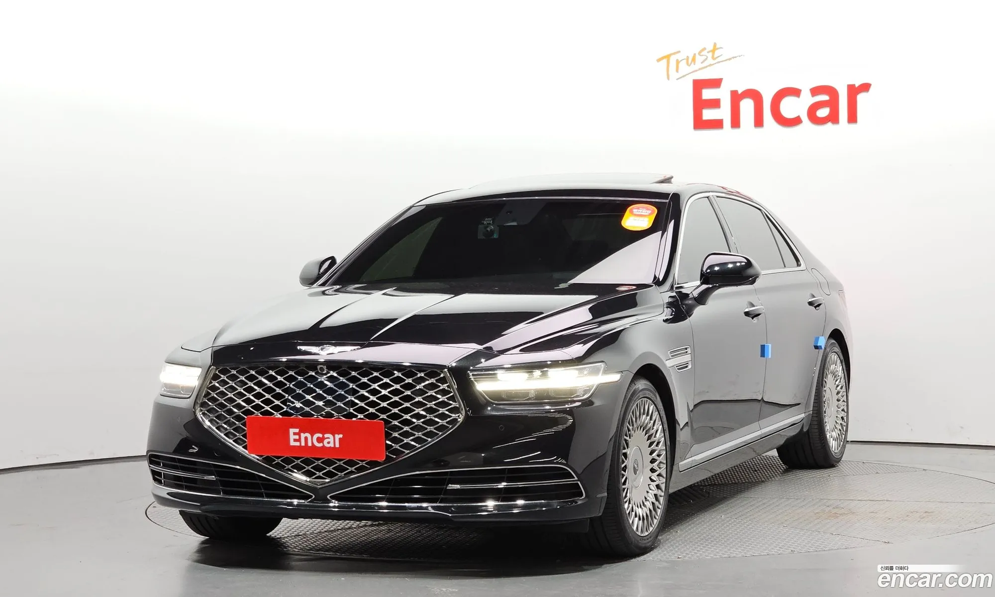 G90 38 Awd Prestige - фотография 12691530