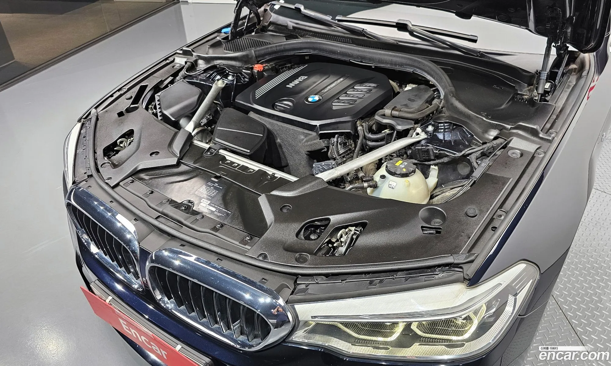 BMW 5 Series G30 520D M Sports Plus - фотография 13799409