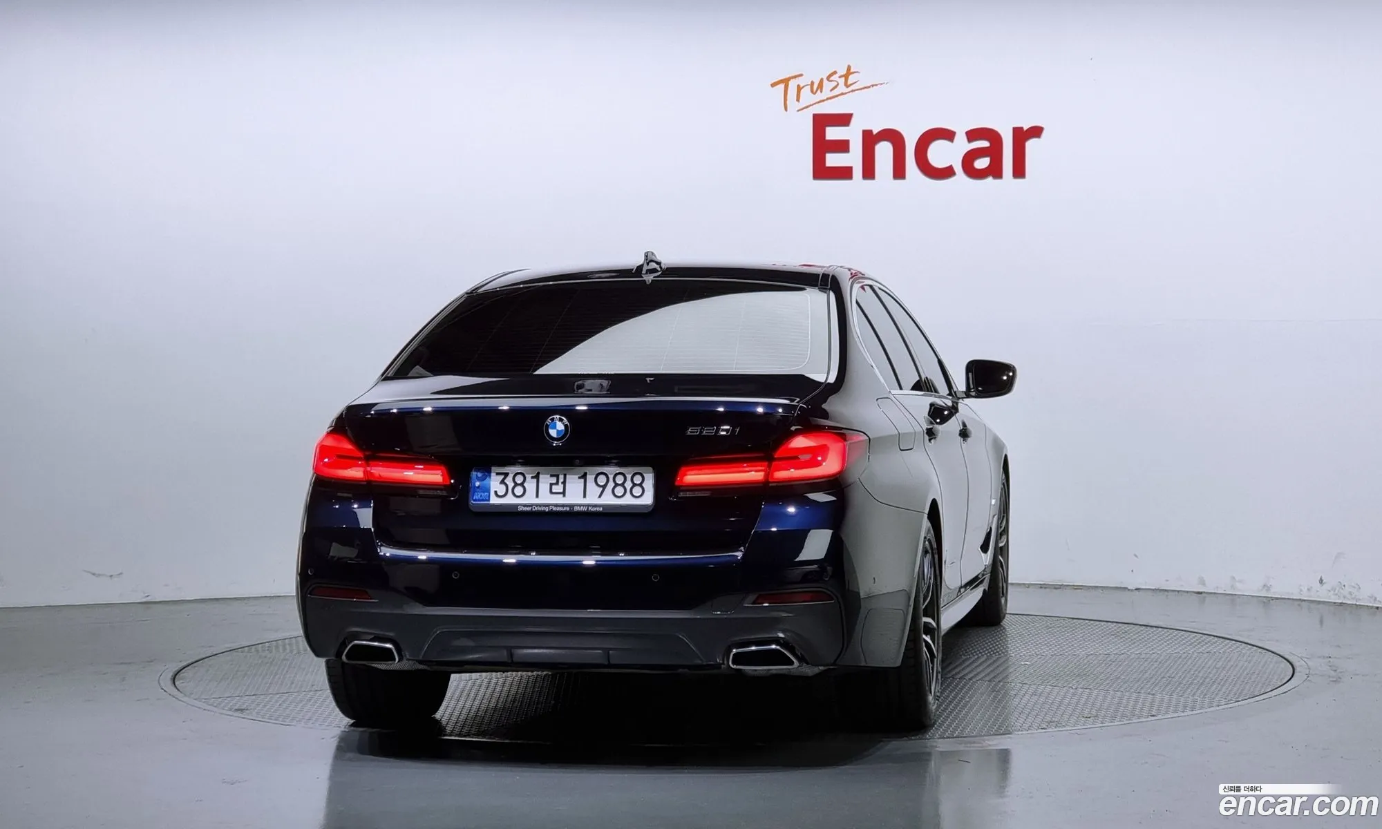 BMW 5 Series G30 520I M Sports - фотография 13676937