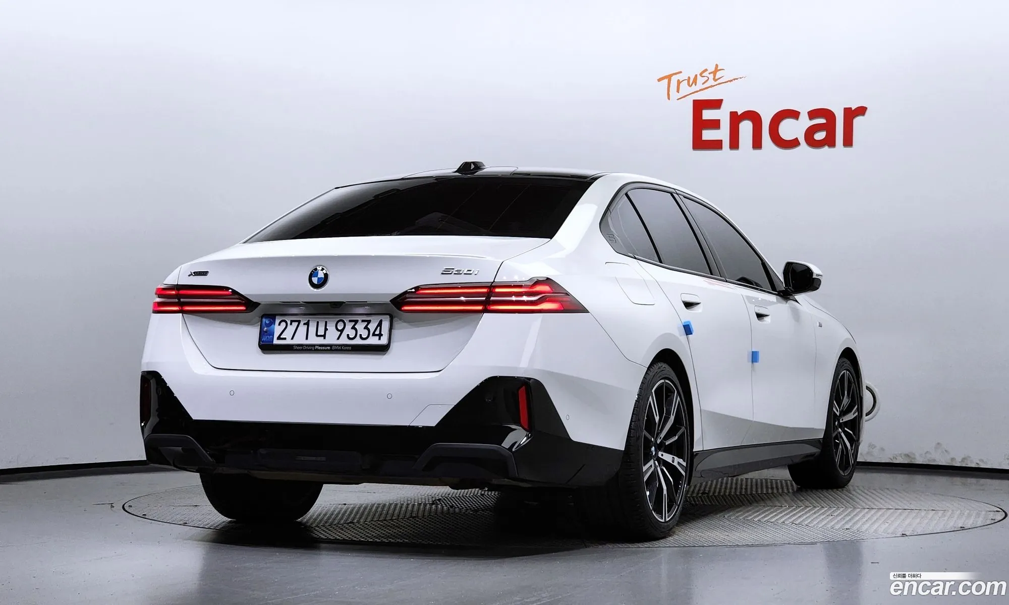 BMW 5 Series G60 530I xDrive M Sports - фотография 13684161