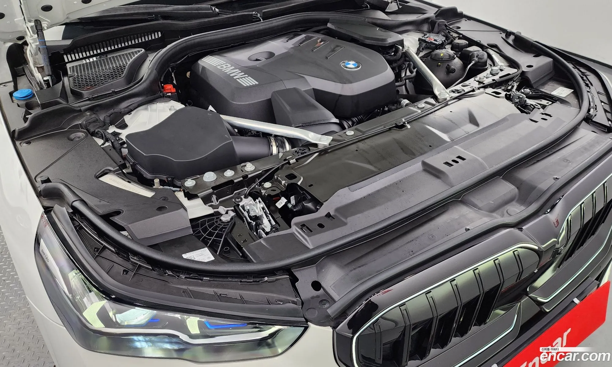 BMW 5 Series G60 530I xDrive M Sports - фотография 13684165