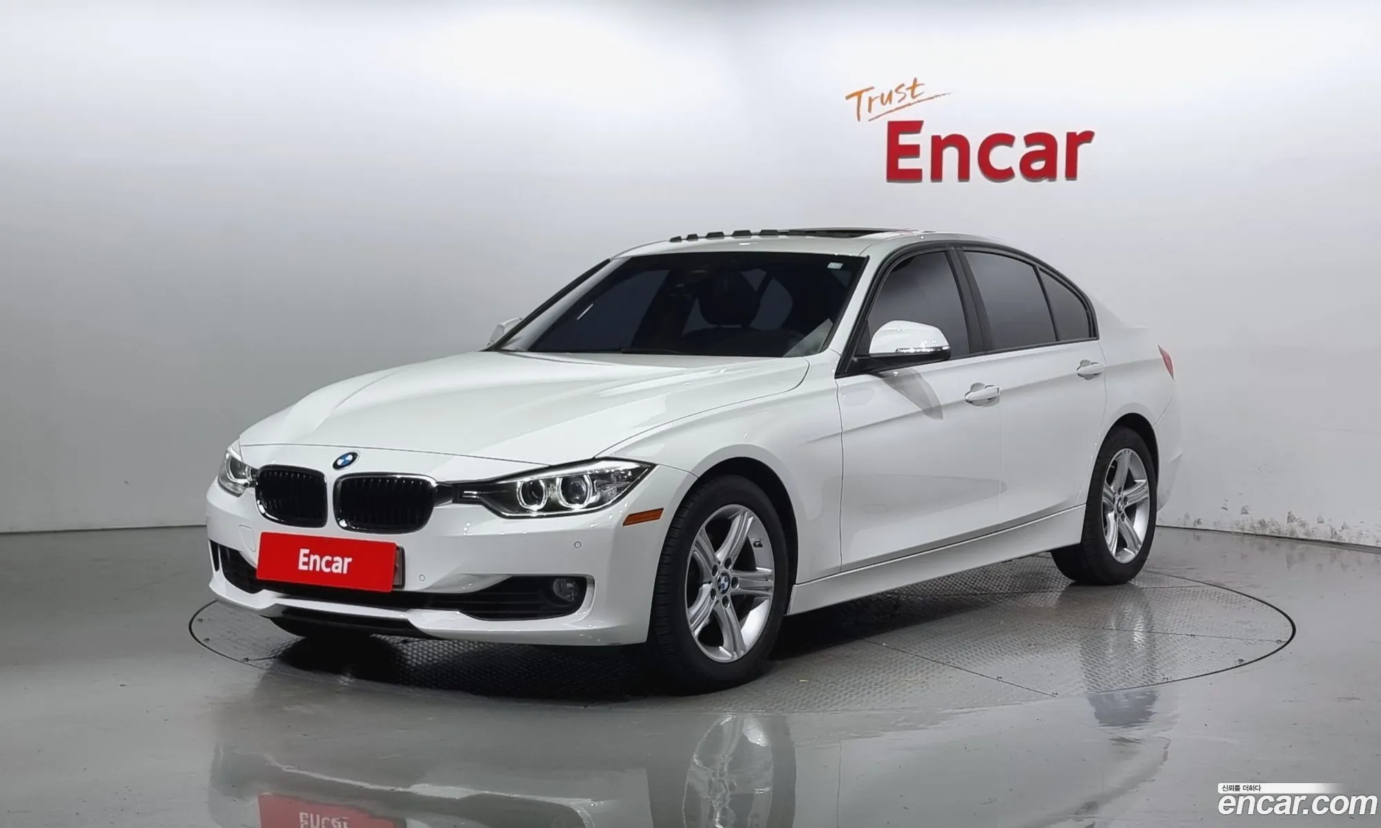 BMW 3 Series F30 320I - фотография 14036119