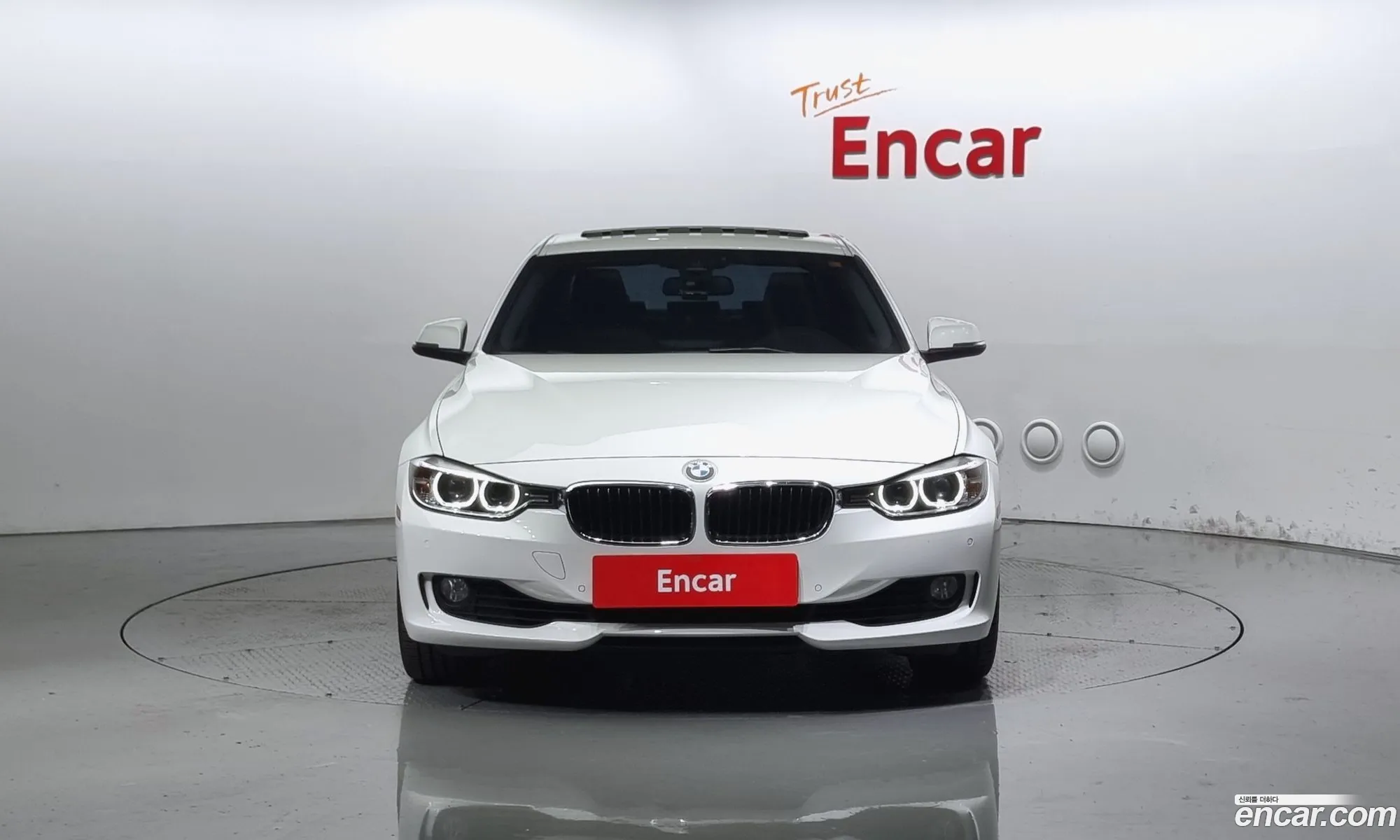 BMW 3 Series F30 320I - фотография 14036121