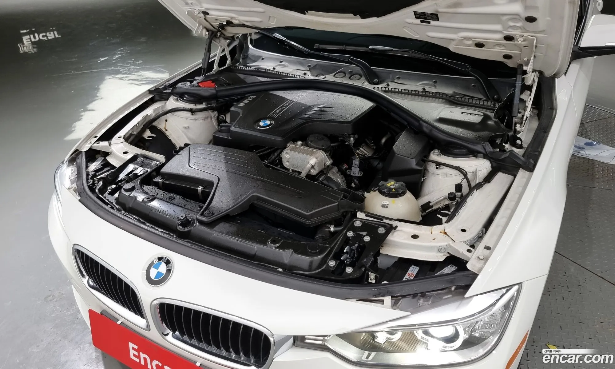 BMW 3 Series F30 320I - фотография 14036124
